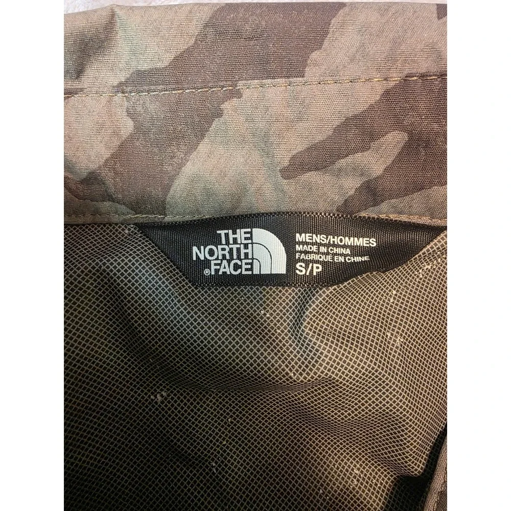 The North Face DryVent Jacket Mens Size S Green Camo Tiger Stripe Coaches